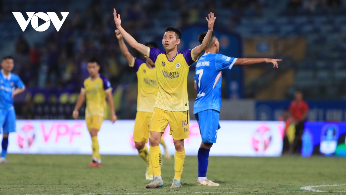 Hà Nội FC vào bán kết Cúp Quốc gia sau trận thắng nhọc Đà Nẵng
